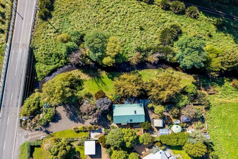 Photo of property in 4312 Christchurch Akaroa Road, Little River, 7591