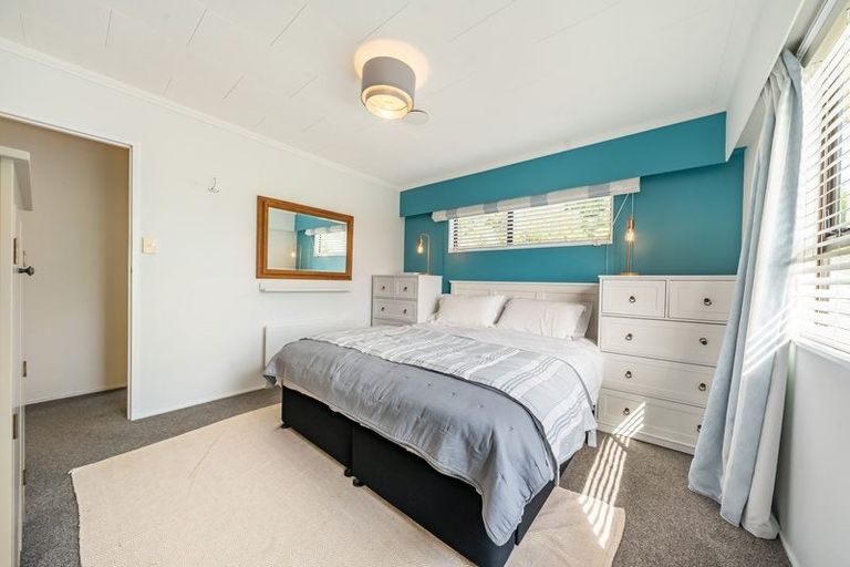 Photo of property in 12 Transom Close, Whitby, Porirua, 5024