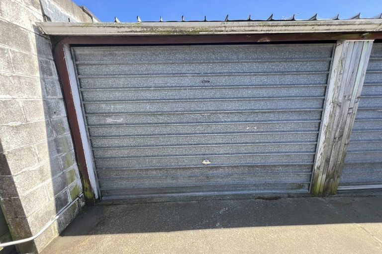 Photo of property in 2/98 Peverel Street, Riccarton, Christchurch, 8041