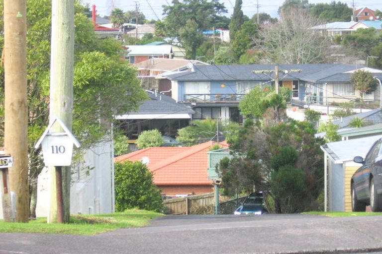 Photo of property in 1/110 Lincoln Park Avenue, Massey, Auckland, 0614