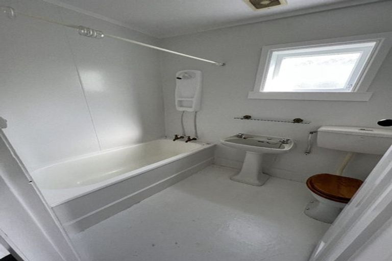 Photo of property in 31a Hall Street, Newtown, Wellington, 6021