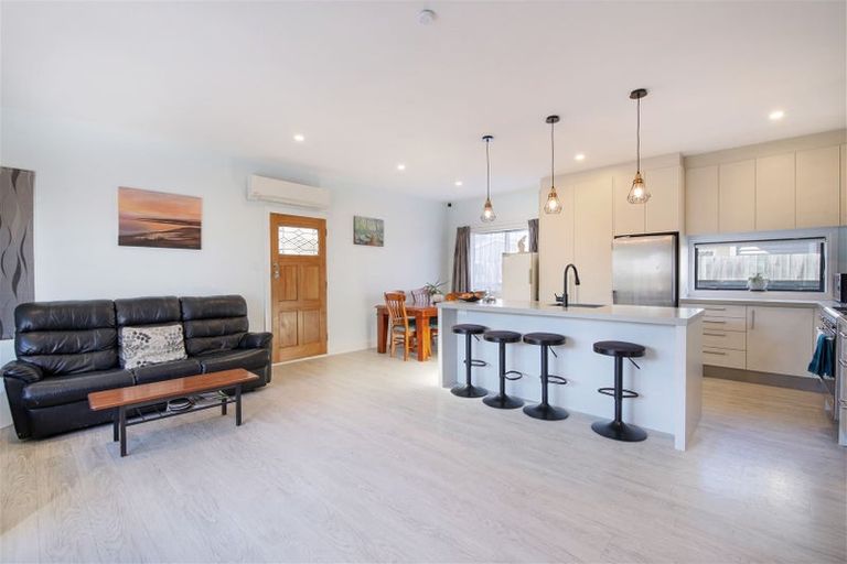 Photo of property in 96 Condell Avenue, Papanui, Christchurch, 8053