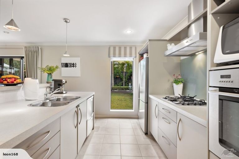 Photo of property in 40 Coachman Drive, Flat Bush, Auckland, 2016