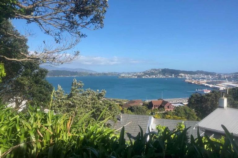 Photo of property in 66 Rama Crescent, Khandallah, Wellington, 6035