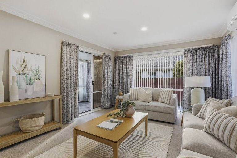 Photo of property in 5 Inverell Place, North New Brighton, Christchurch, 8083