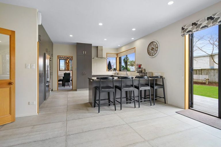 Photo of property in 71 Swayne Road, Cambridge, 3434