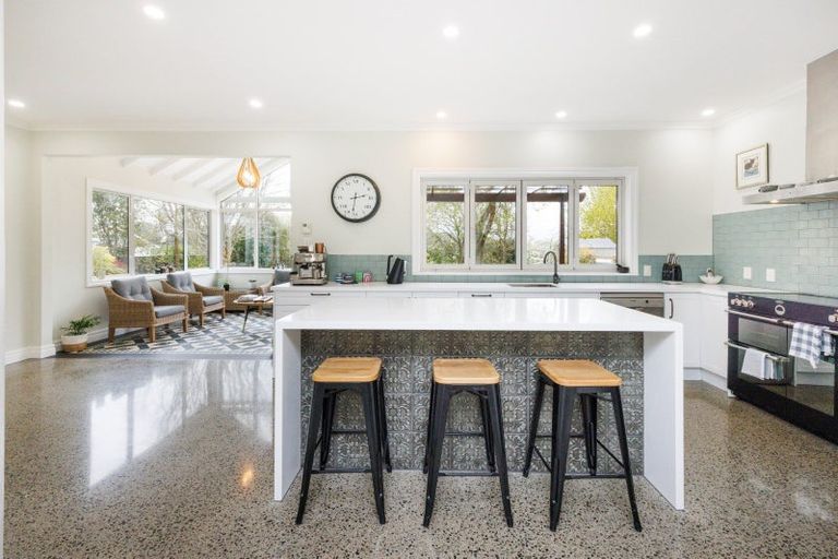 Photo of property in 32 The Bush Track, Aokautere, 4471