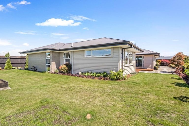 Photo of property in 16 Foxton Drive, Kaiapoi, 7630