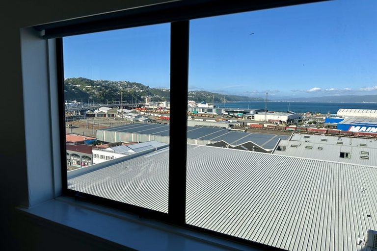 Photo of property in Hobson Court Flats, 65/70u Hobson Street, Thorndon, Wellington, 6011
