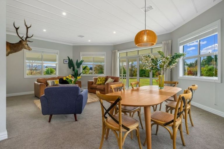 Photo of property in 2 Hidden Hills Drive, Wanaka, 9305