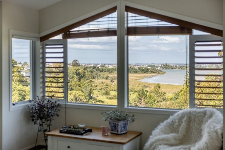 Photo of property in 24 Claremont Terrace, Otumoetai, Tauranga, 3110