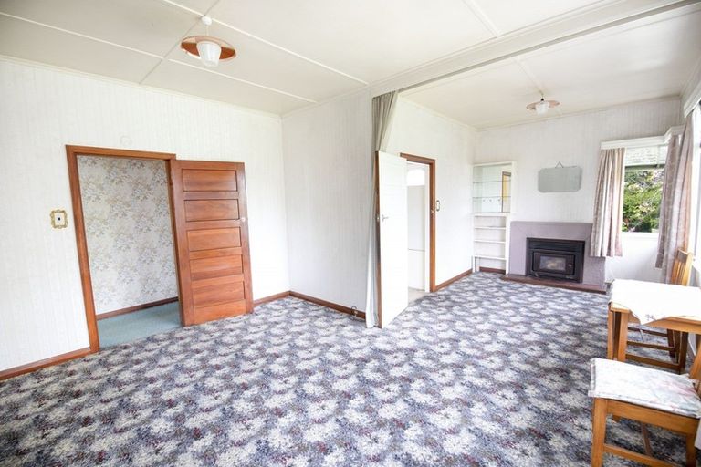 Photo of property in 9 Cassino Crescent, Onekawa, Napier, 4110