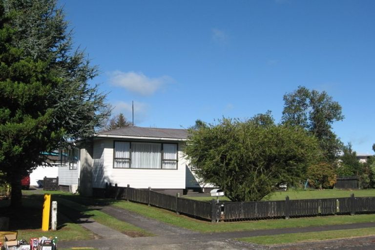 Photo of property in 19 Lauriston Street, Tokoroa, 3420