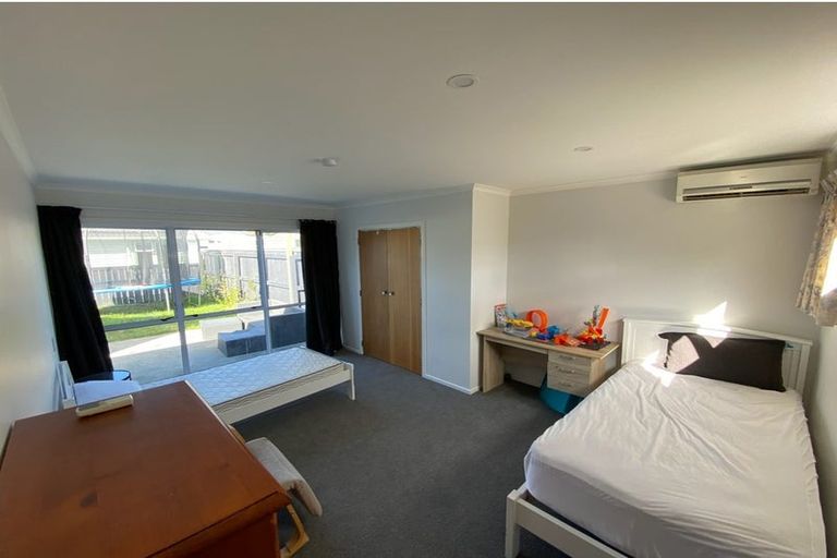 Photo of property in 10a Pempsey Street, Silverstream, Upper Hutt, 5019