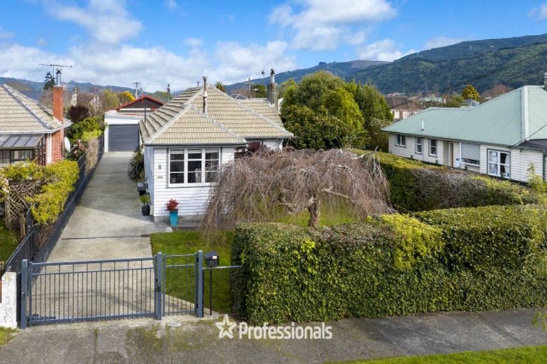 Photo of property in 11 Milton Street, Trentham, Upper Hutt, 5018