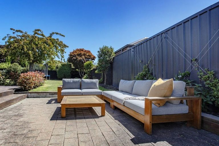 Photo of property in 14 Pearce Place, Kaiapoi, 7630