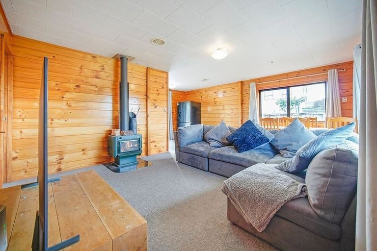 Photo of property in 7 Kaipara Portage Road, Riverhead, 0820
