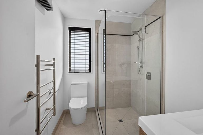 Photo of property in 5/13 Goldsmith Place, Waltham, Christchurch, 8023