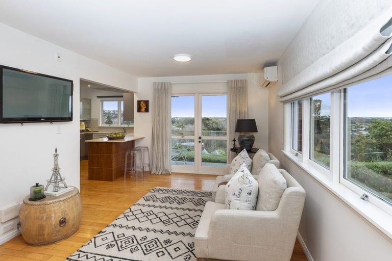 Photo of property in 40 Bengal Drive, Cashmere, Christchurch, 8022