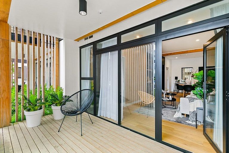 Photo of property in 3/167 Hobsonville Point Road, Hobsonville, Auckland, 0616