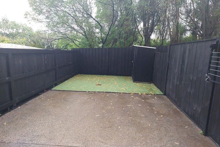 Photo of property in 26 Kotuitui Street, Manukau, Auckland, 2104