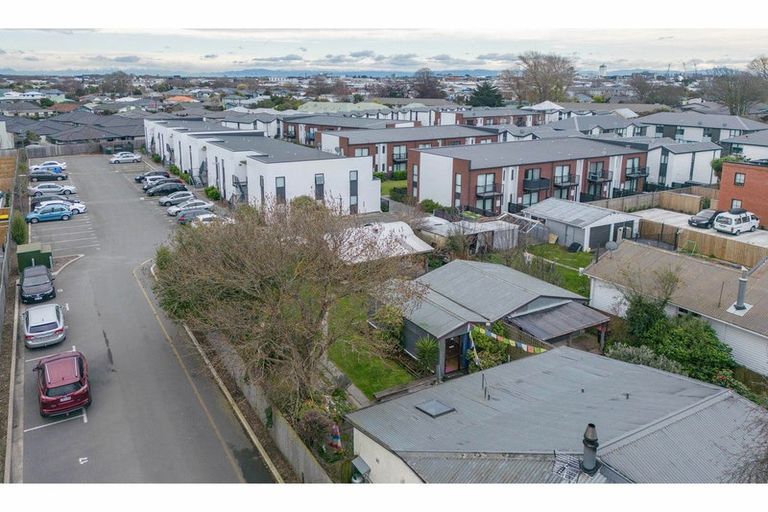 Photo of property in 17 Bunyan Street, Waltham, Christchurch, 8023