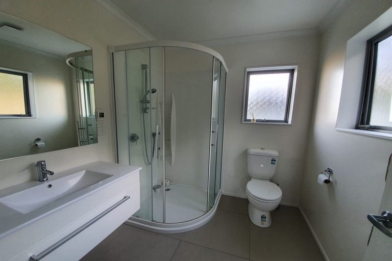 Photo of property in 12 Gatley Grove, Churton Park, Wellington, 6037
