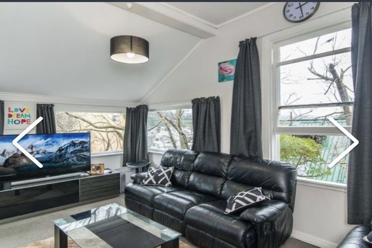 Photo of property in 122 Coromandel Street, Newtown, Wellington, 6021