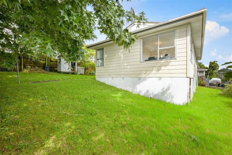 Photo of property in 1/55 Gallony Avenue, Massey, Auckland, 0614