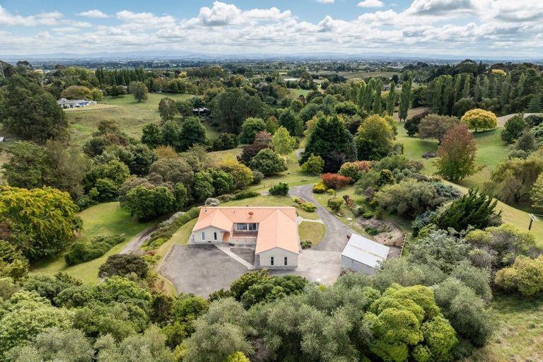 Photo of property in 132 Lane Road, Havelock North, 4130