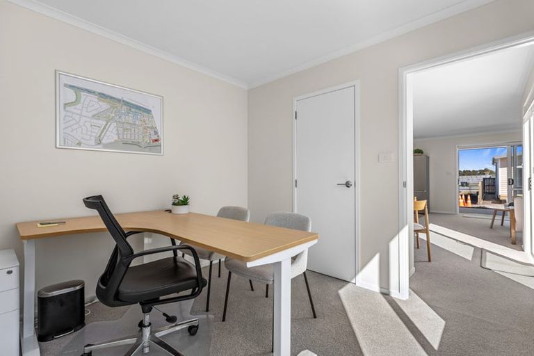 Photo of property in 73 Riley Crescent, Papamoa Beach, 3118