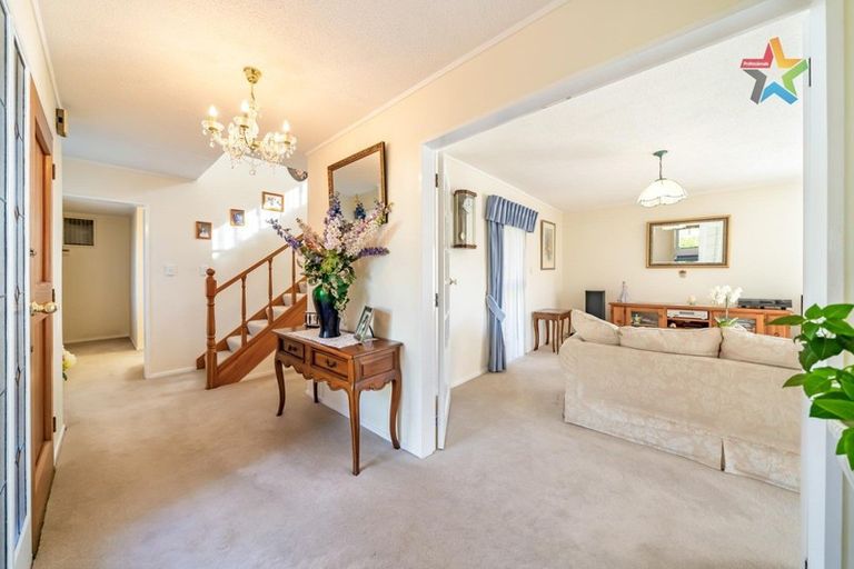 Photo of property in 22 Waddington Drive, Naenae, Lower Hutt, 5011