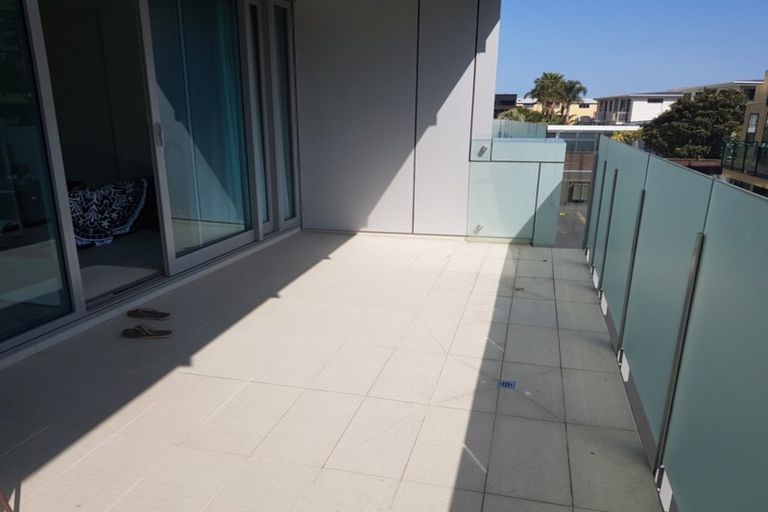 Photo of property in 33/8 Maunganui Road, Mount Maunganui, 3116