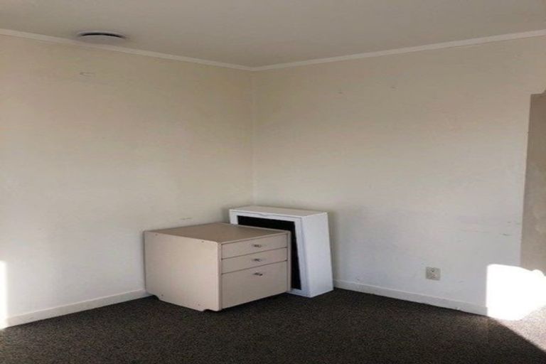 Photo of property in 82 Rolleston Street, Mount Cook, Wellington, 6021