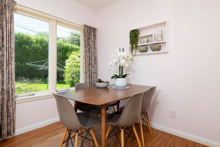 Photo of property in 9 Birch Street, Johnsonville, Wellington, 6037