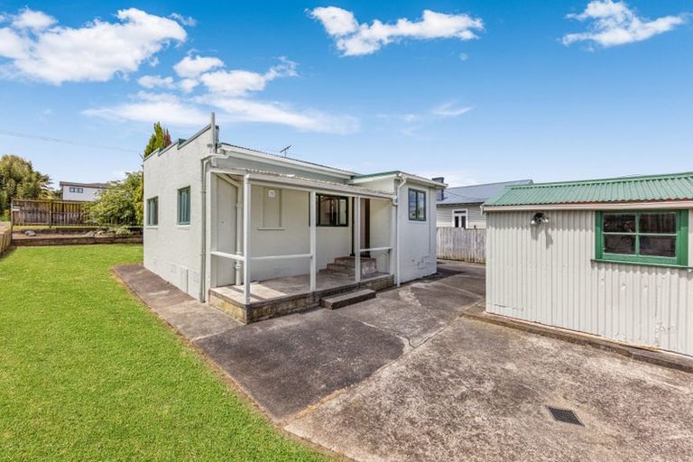 Photo of property in 10 James Road, Manurewa, Auckland, 2102