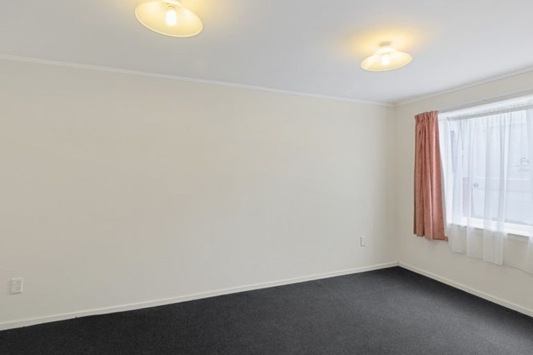 Photo of property in 23 Laura Avenue, Brooklyn, Wellington, 6021