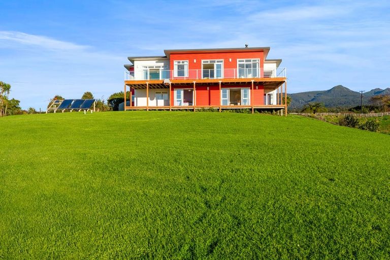 Photo of property in 1532 Carrington Road, Hurworth, New Plymouth, 4371