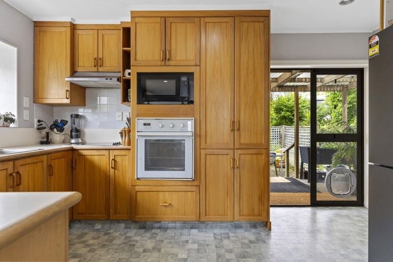 Photo of property in 18 Otupai Street, Two Mile Bay, Taupo, 3330