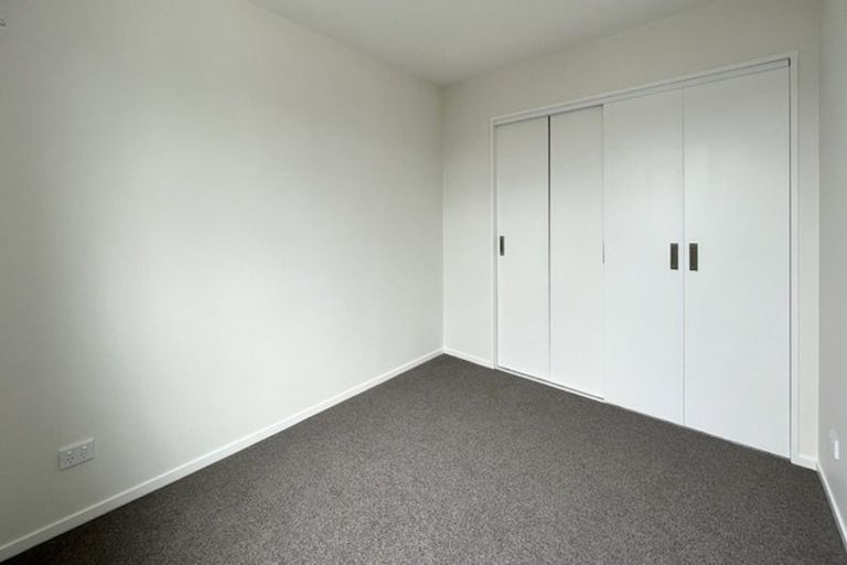 Photo of property in 15 Jabuka Street, Glen Eden, Auckland, 0602