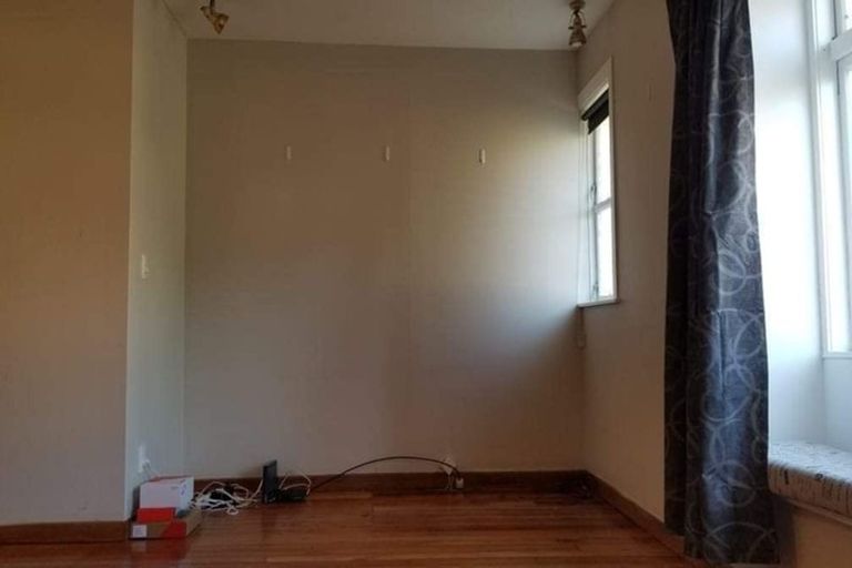 Photo of property in 42 Hohiria Road, Hataitai, Wellington, 6021