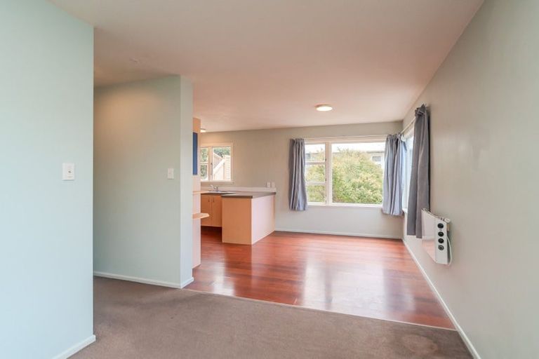 Photo of property in 64 Eden Street, Island Bay, Wellington, 6023