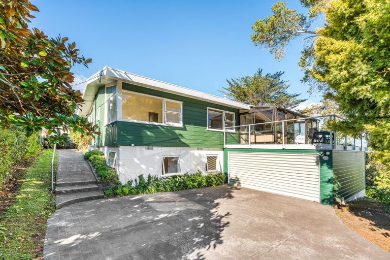 Photo of property in 20 Birkley Road, Bayswater, Auckland, 0622