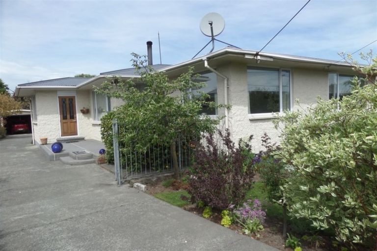 Photo of property in 163 Springs Road, Hornby, Christchurch, 8042