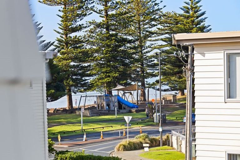 Photo of property in 19/3 Riverside Road, Orewa, 0931