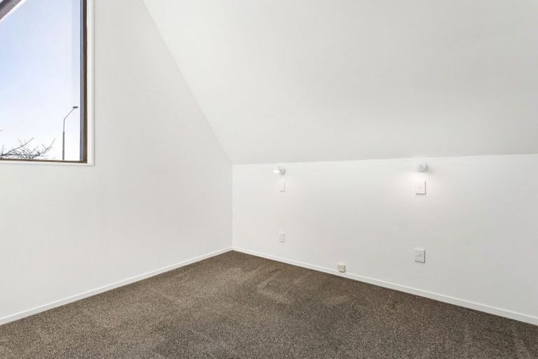 Photo of property in 146 Innes Road, St Albans, Christchurch, 8052