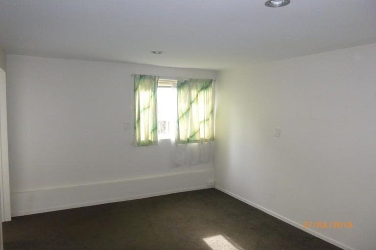 Photo of property in 63 Moire Road, Massey, Auckland, 0614