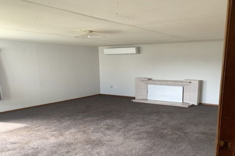 Photo of property in 36 Holdsworth Avenue, Milson, Palmerston North, 4414