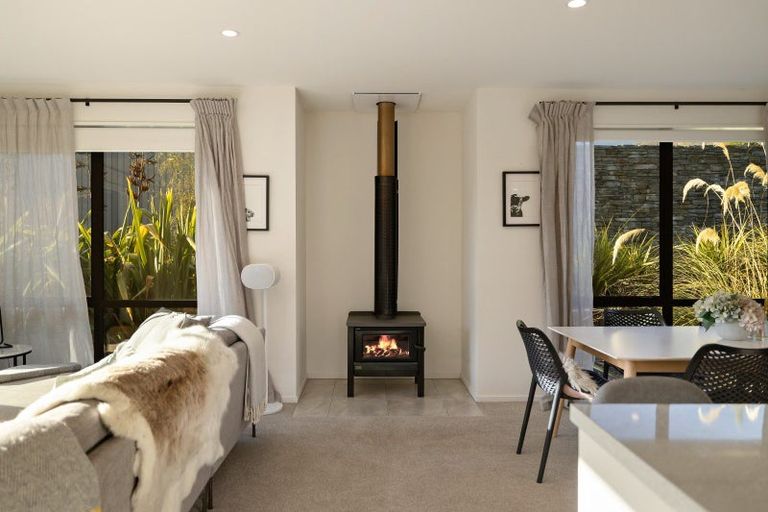 Photo of property in 13 Ellesmere Avenue, Jacks Point, Queenstown, 9371