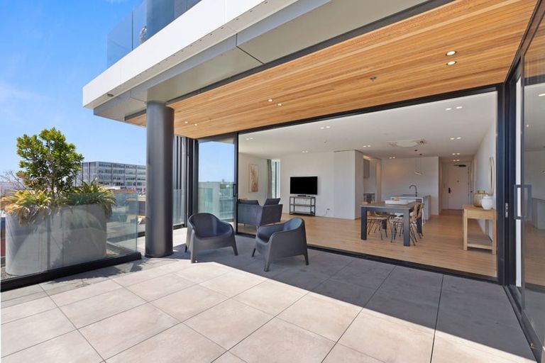Photo of property in 101/359 Cameron Road, Tauranga, 3110